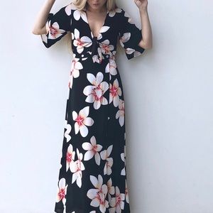 NWT Ava Sky Maeva Dress Large